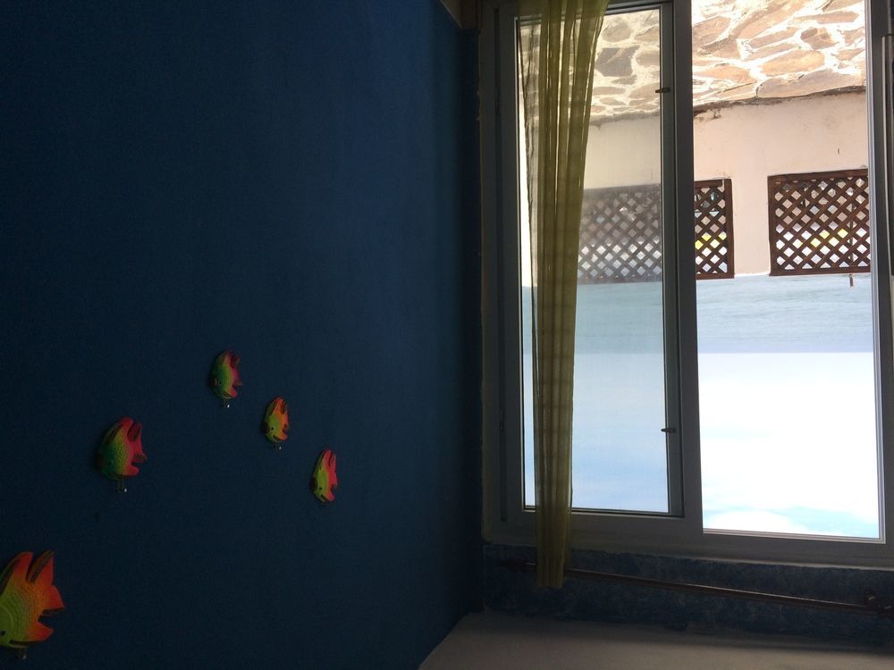 Tortugas Place Hotel Y Bungalos モンテリコ エクステリア 写真